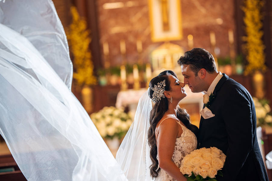 Related Wedding: 600X400