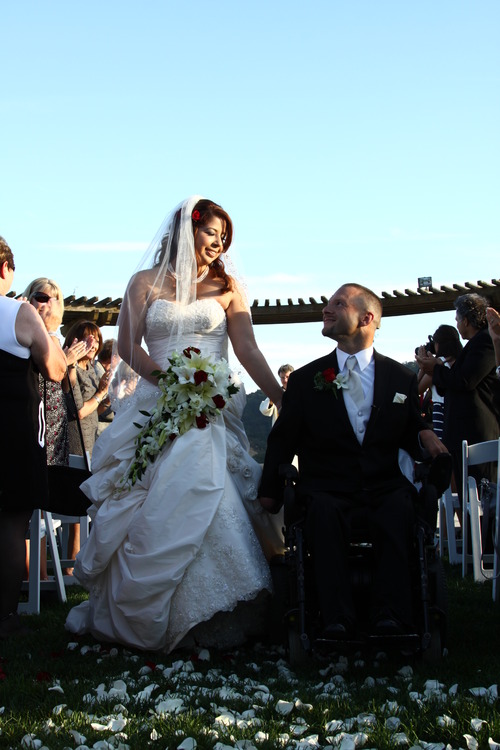 Related Wedding: 350X240