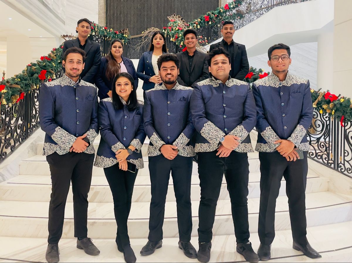 Guest Management and Communication: Ensuring a Smooth Experience for Everyone